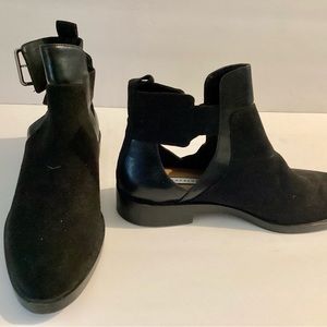 New, Zara, black ankle booties with buckle suede and leather size 37